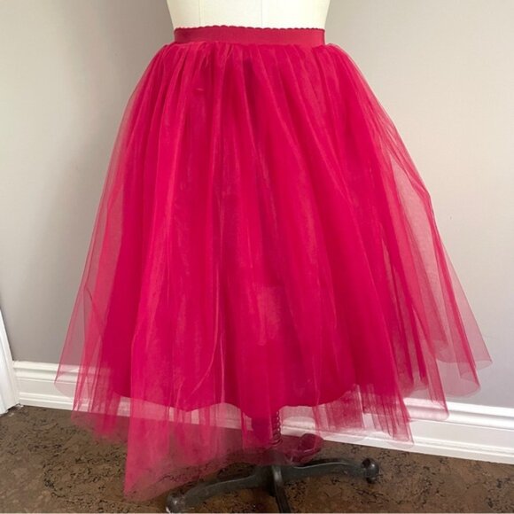 Olivia Rose Red Tulle Skirt - M/L, Adult Tutu, Canadian designer 🇨🇦 - Picture 1 of 6